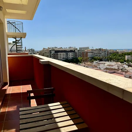 Cityline Penthouse *